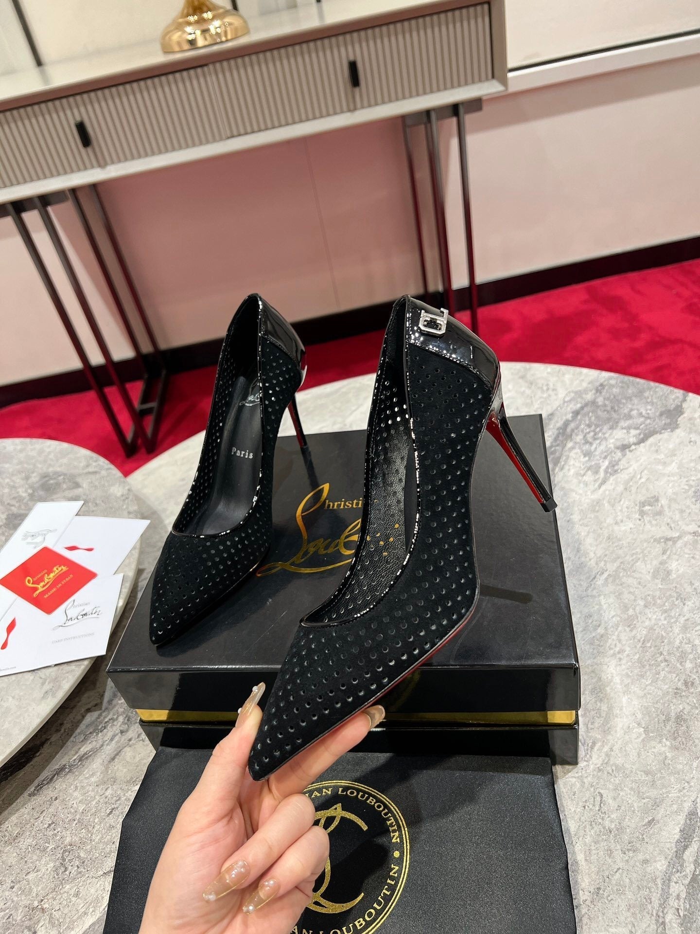 Dragons Bags - Best High-End Brands in One Place - AFFORDABLE LUXURY HEELS - 8089