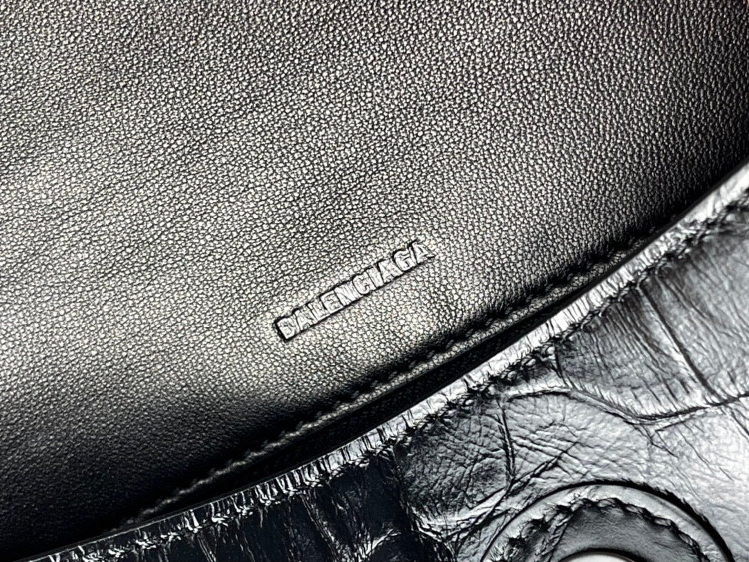 new-luxury-designer-bags-nm24187