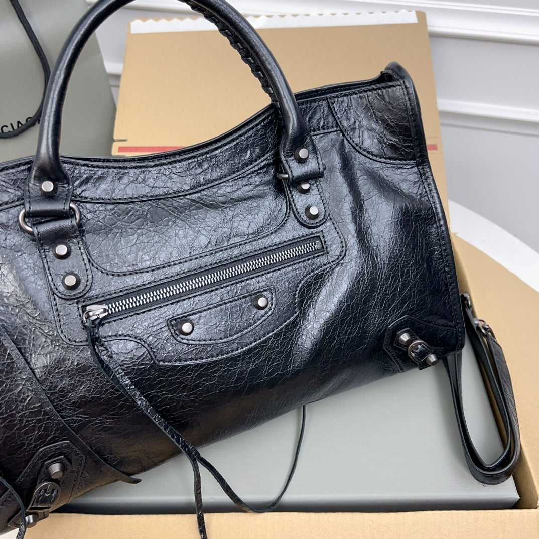new-designer-premium-bags-nm24009