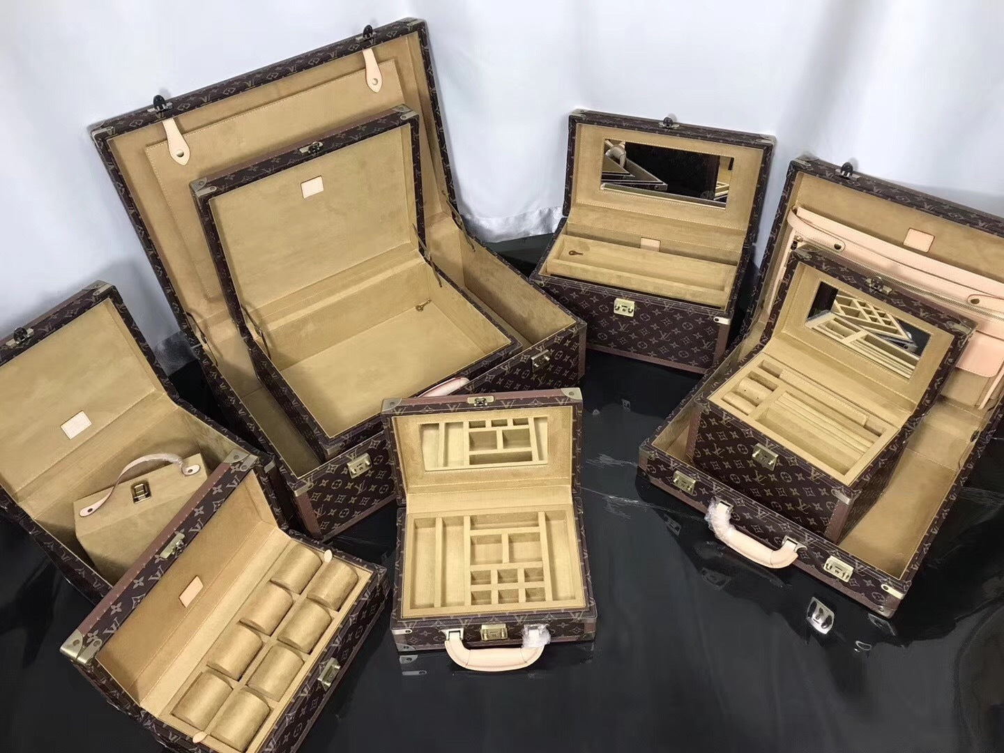 Dragons Bags - Premium Luxury Goods and Accessories - AFFORDABLE LUXURY BAGS - 3502