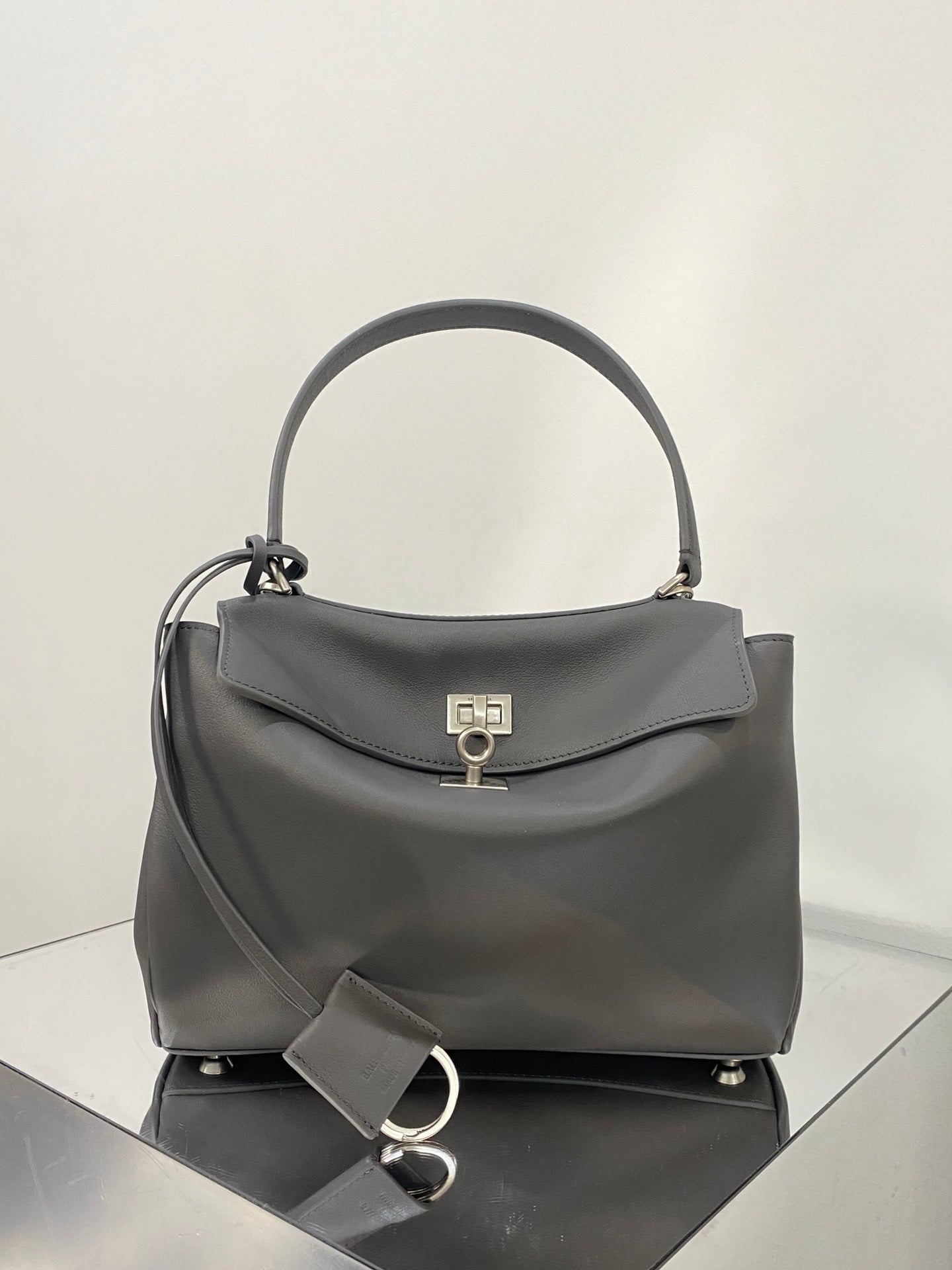 new-designer-premium-bags-nm25108