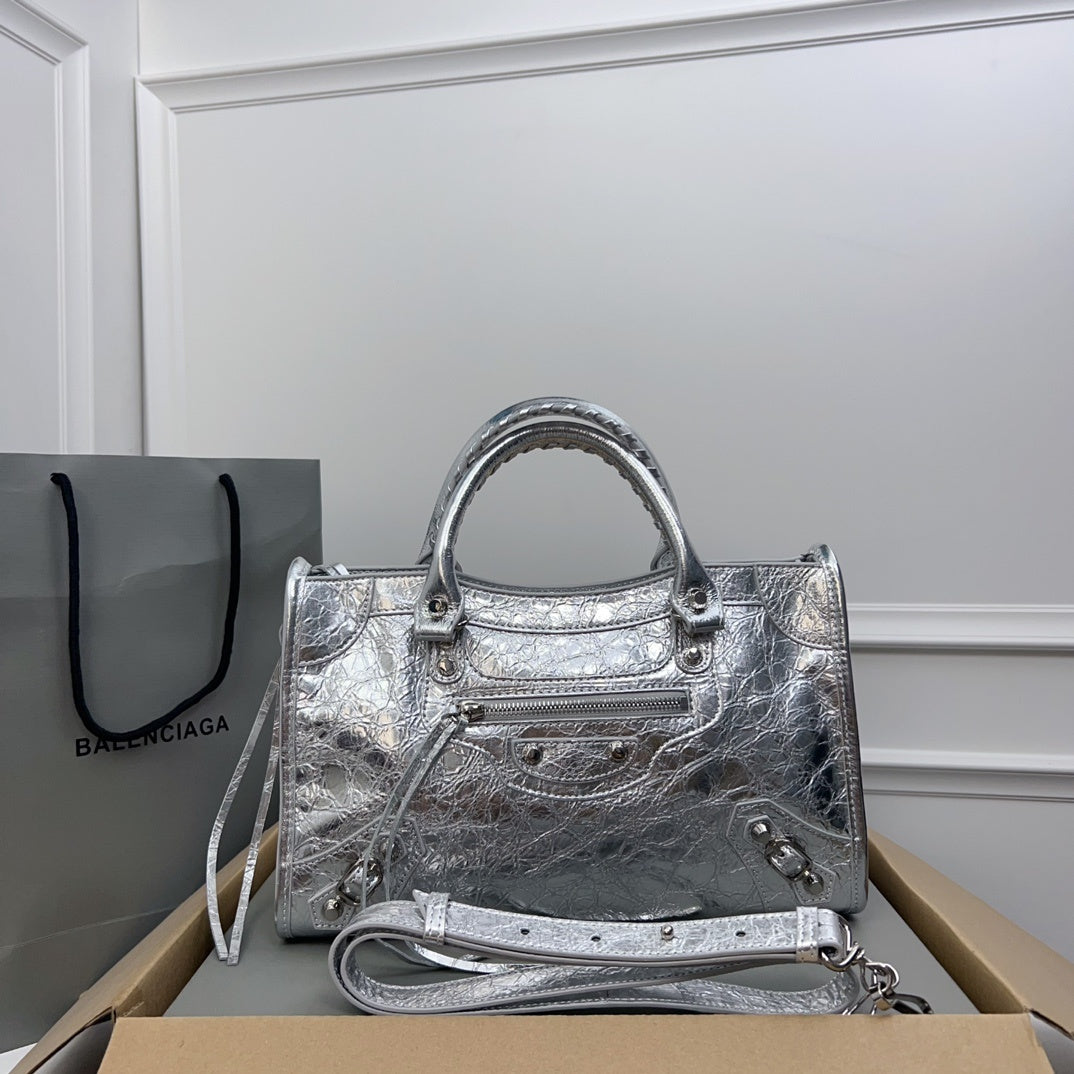 new-designer-premium-bags-nm24027