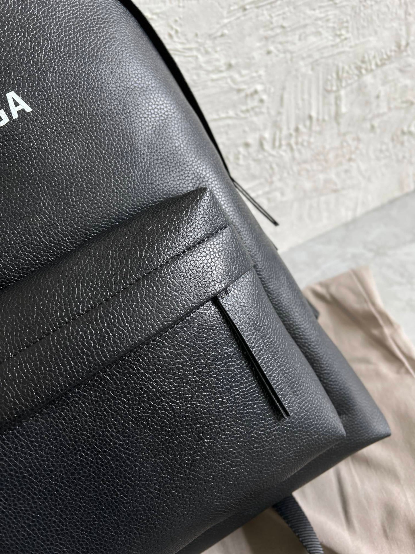 new-luxury-designer-bags-nm24175