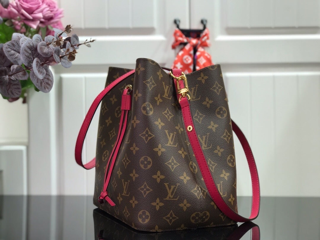 new-luxury-designer-bags-nm22079