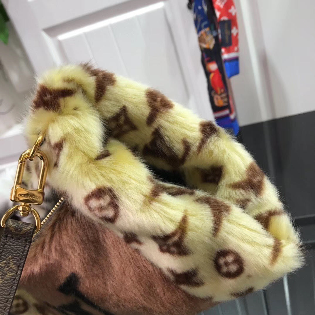 Dragons Bags - High-Quality Designer Products for You - AFFORDABLE LUXURY BAGS - 4243