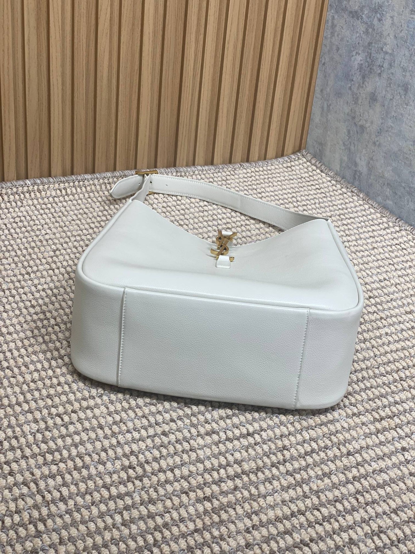Dragons Bags - DESIGNER BAGS FOR WOMEN - AFFORDABLE LUXURY BAGS - 5912