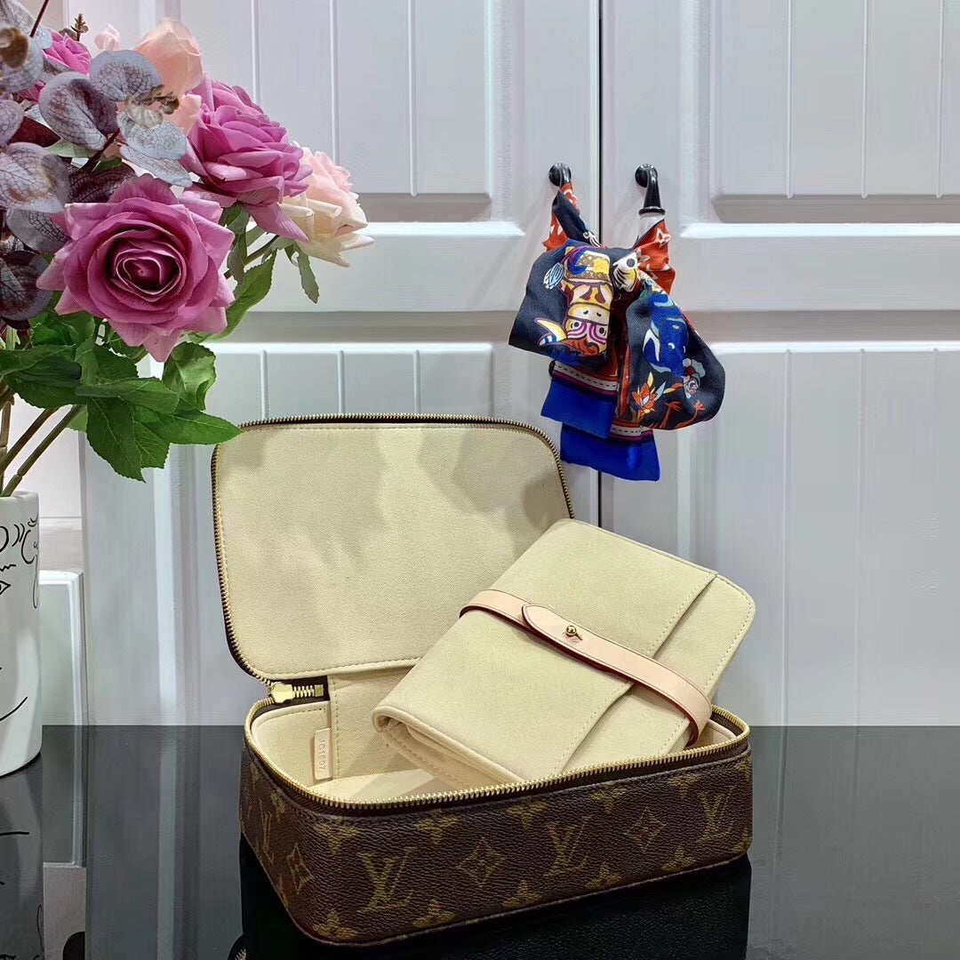 Dragons Bags - Best High-End Brands in One Place - AFFORDABLE LUXURY BAGS - 3813