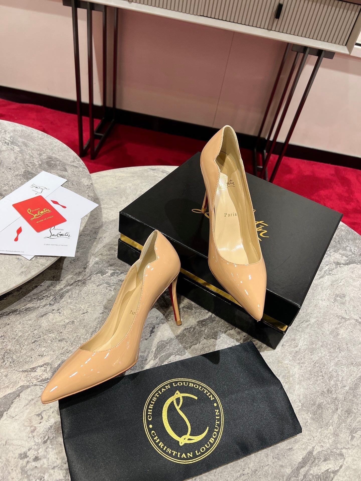 Dragons Bags - High-Quality Designer Products for You - AFFORDABLE LUXURY HEELS - 8187