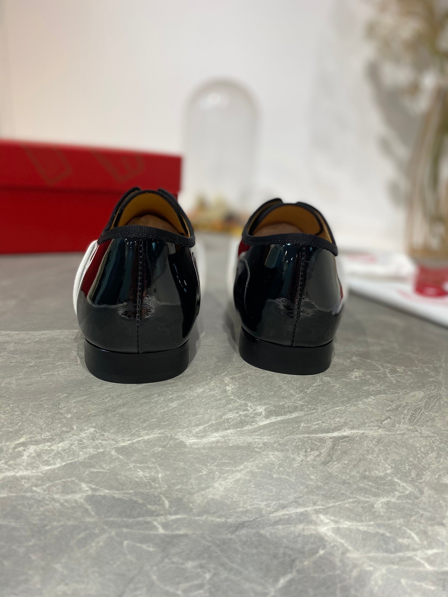 Dragons Bags - High-Quality Designer Products for You - AFFORDABLE LUXURY HEELS - 8251