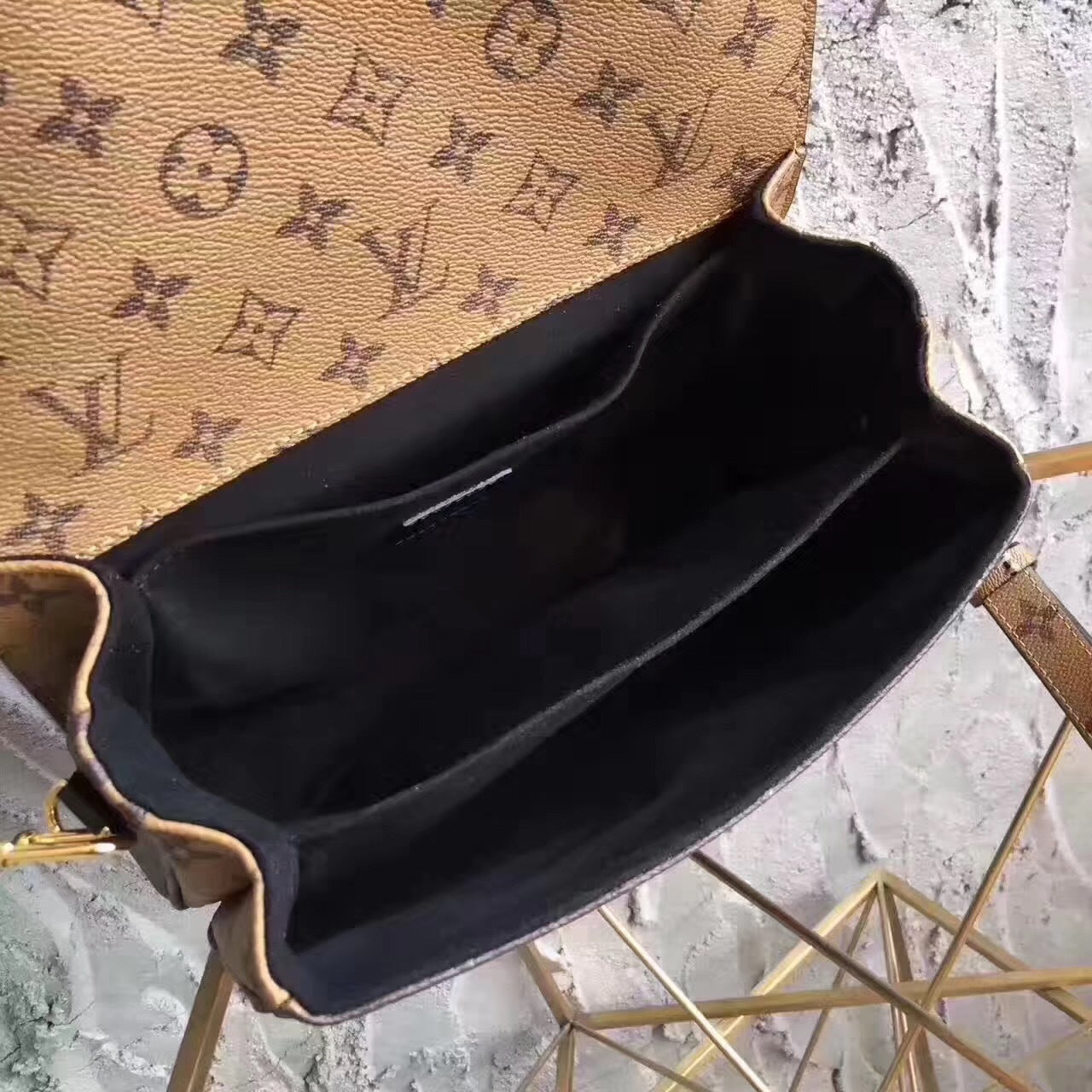 Dragons Bags - High-Quality Designer Products for You - AFFORDABLE LUXURY BAGS - 3671