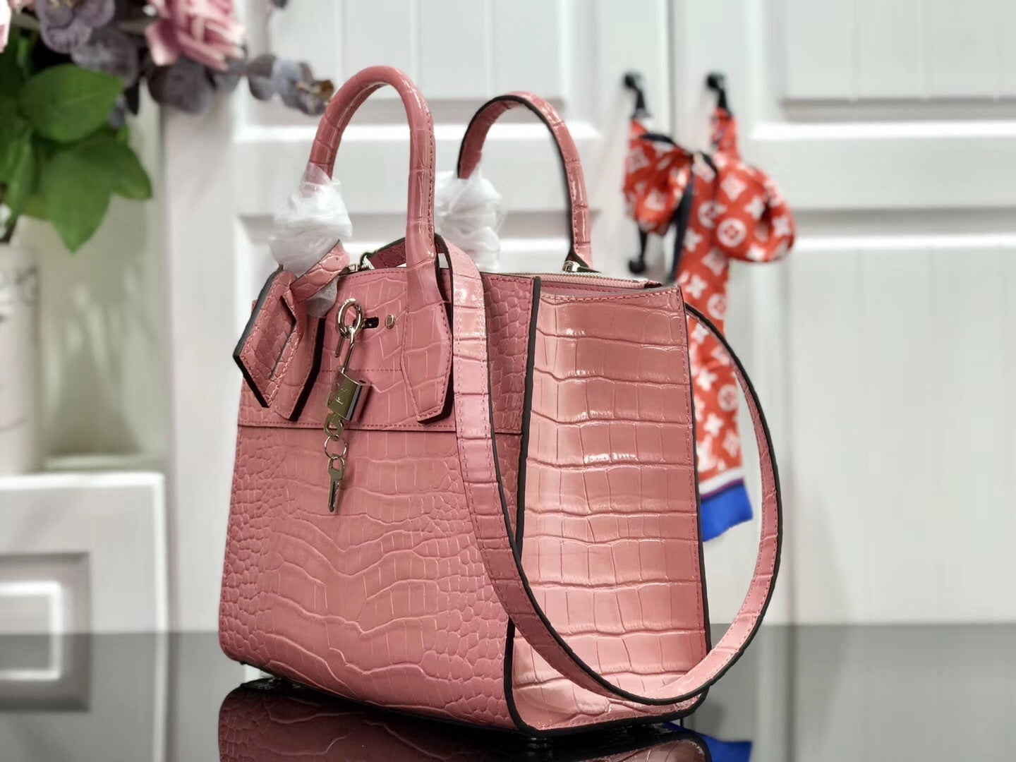 new-luxury-designer-bags-nm21838