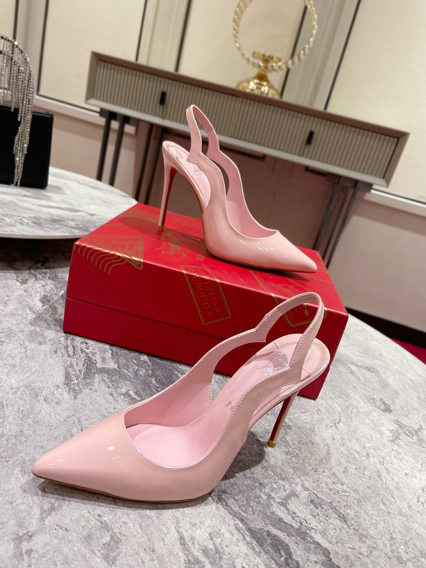 Dragons Bags - Premium Luxury Goods and Accessories - AFFORDABLE LUXURY HEELS - 8178