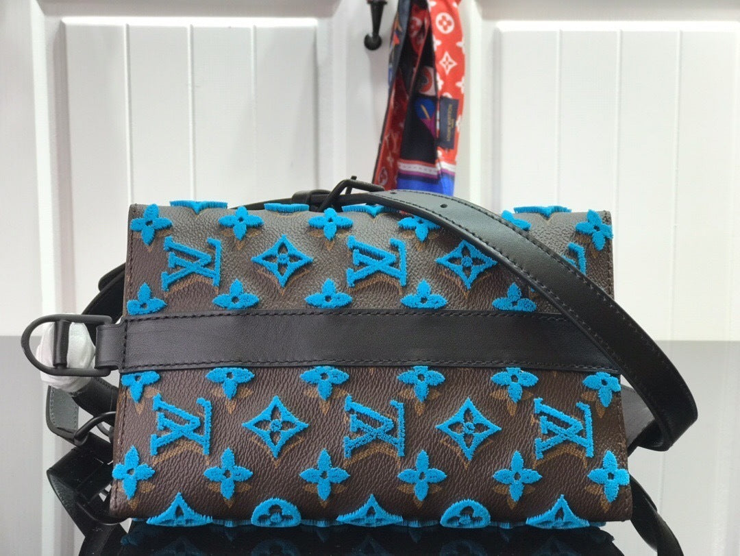 new-luxury-designer-bags-nm22057