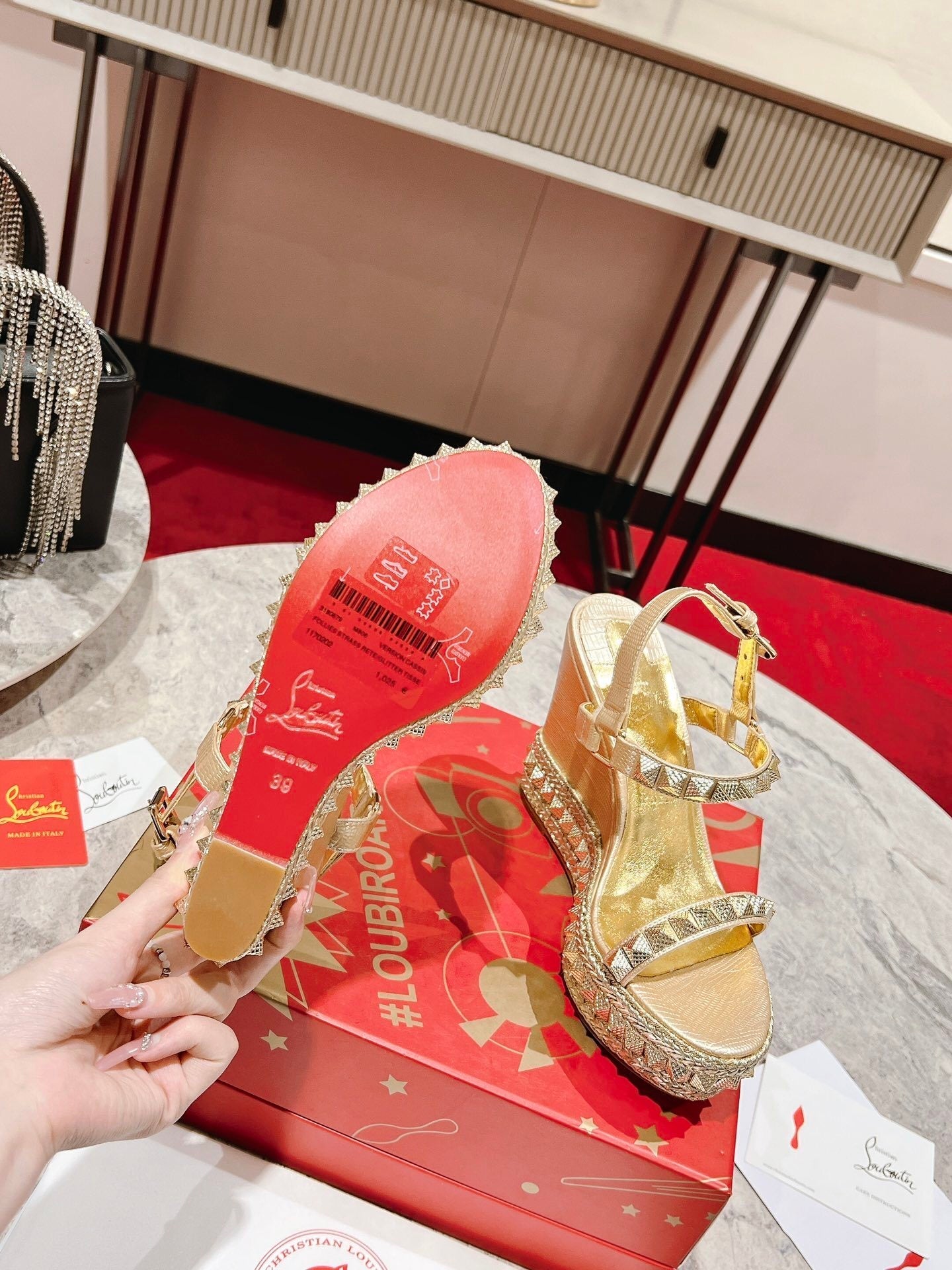 Dragons Bags - Premium Luxury Goods and Accessories - AFFORDABLE LUXURY HEELS - 8318