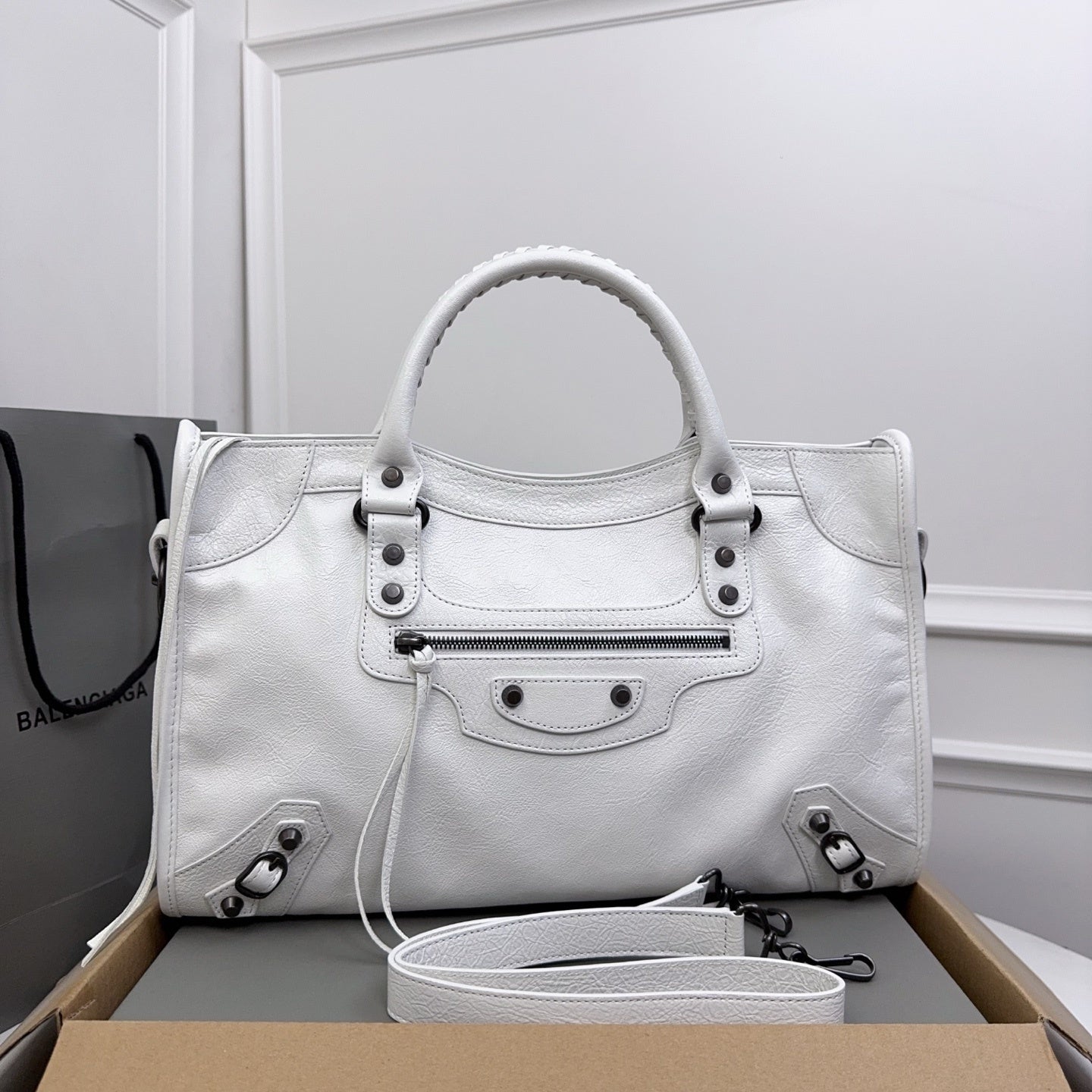 new-designer-premium-bags-nm23999