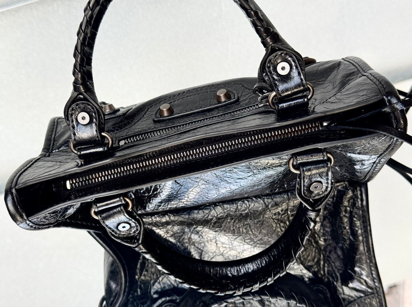 new-luxury-designer-bags-nm24701