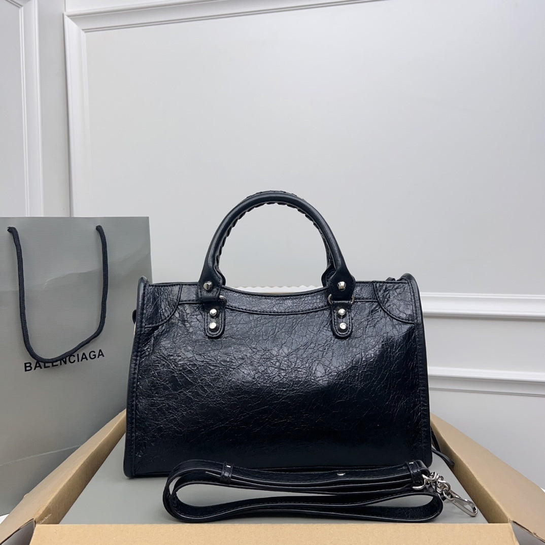new-designer-premium-bags-nm24020