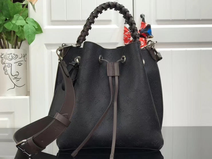 new-luxury-designer-bags-nm22045