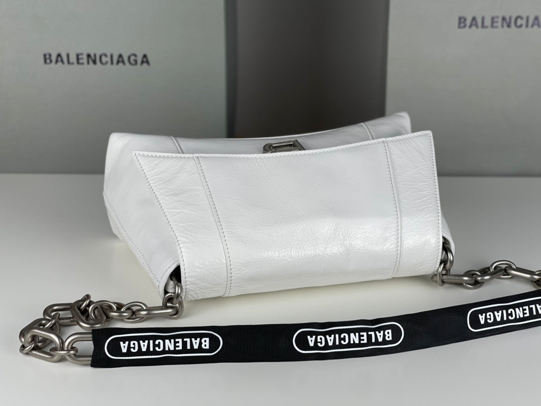 new-luxury-designer-bags-nm24182