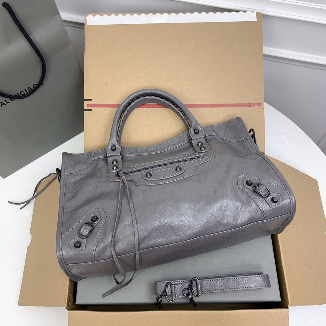 new-designer-premium-bags-nm24005