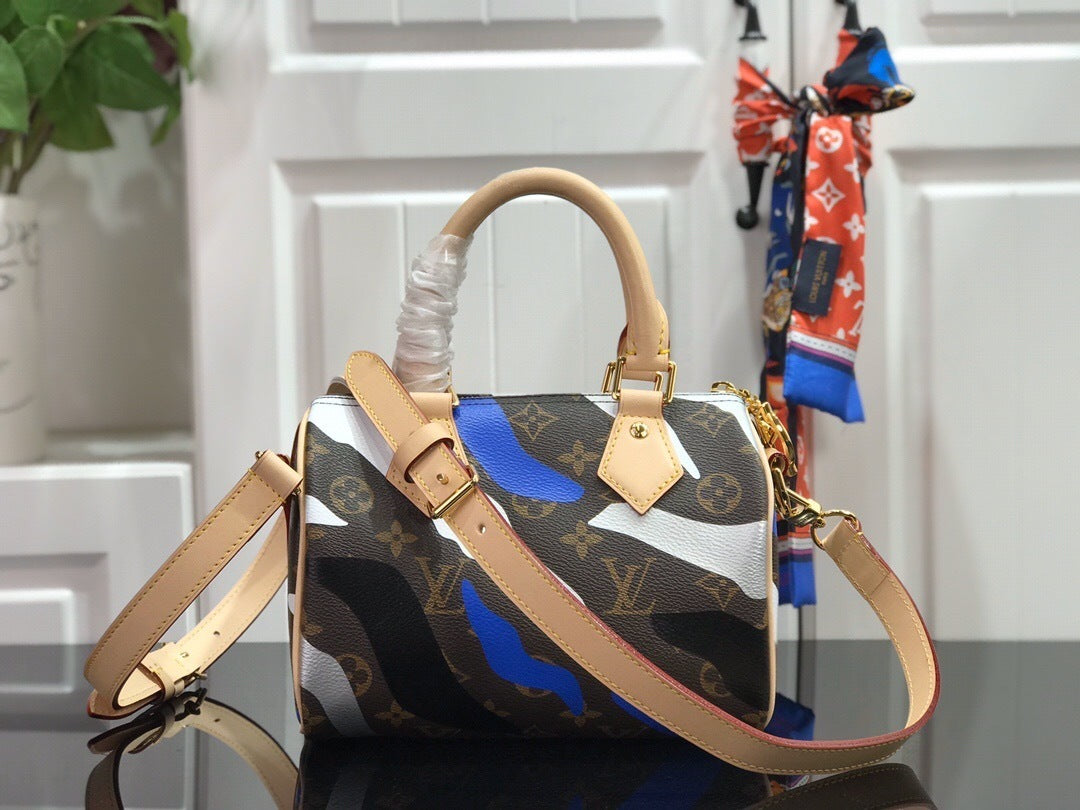 new-luxury-designer-bags-nm22010