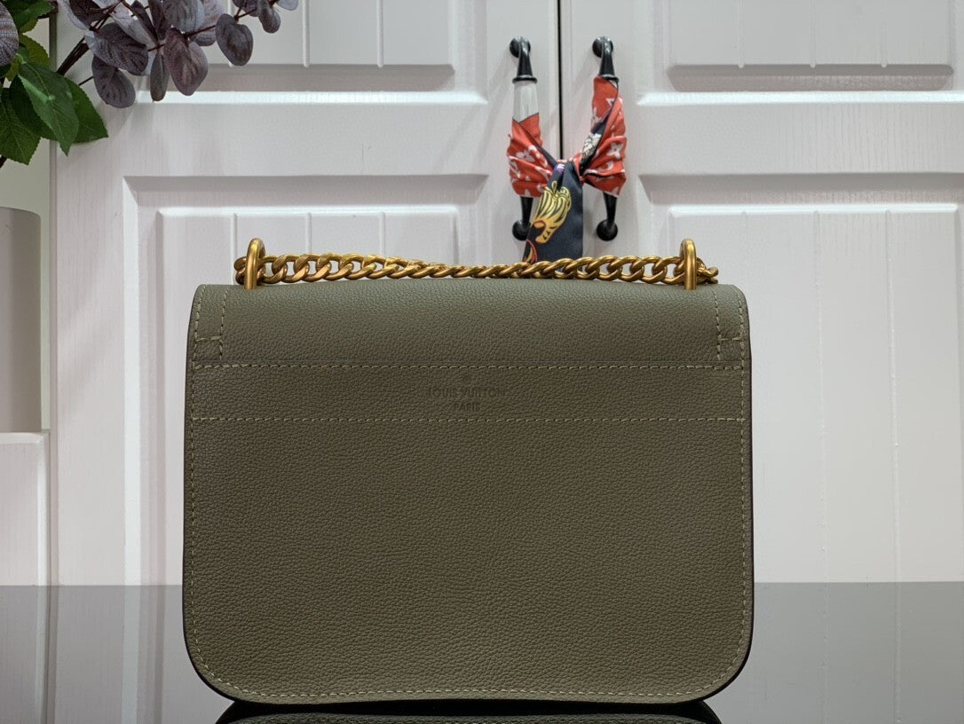 Dragons Bags - Best High-End Brands in One Place - AFFORDABLE LUXURY BAGS - 4229