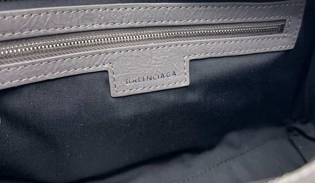 new-luxury-designer-bags-nm24276