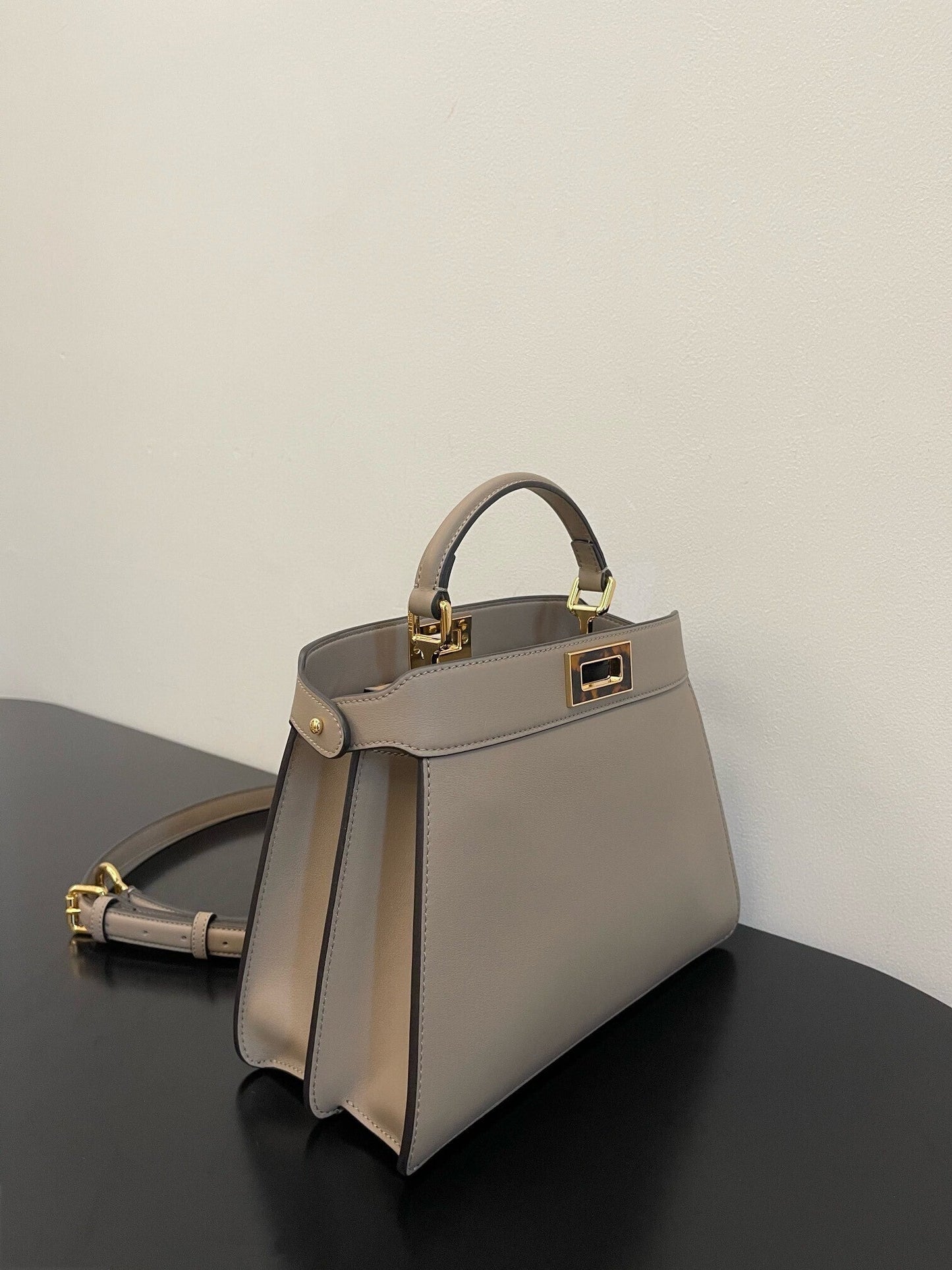 Dragons Bags - High-Quality Designer Products for You - AFFORDABLE LUXURY BAGS - 19146