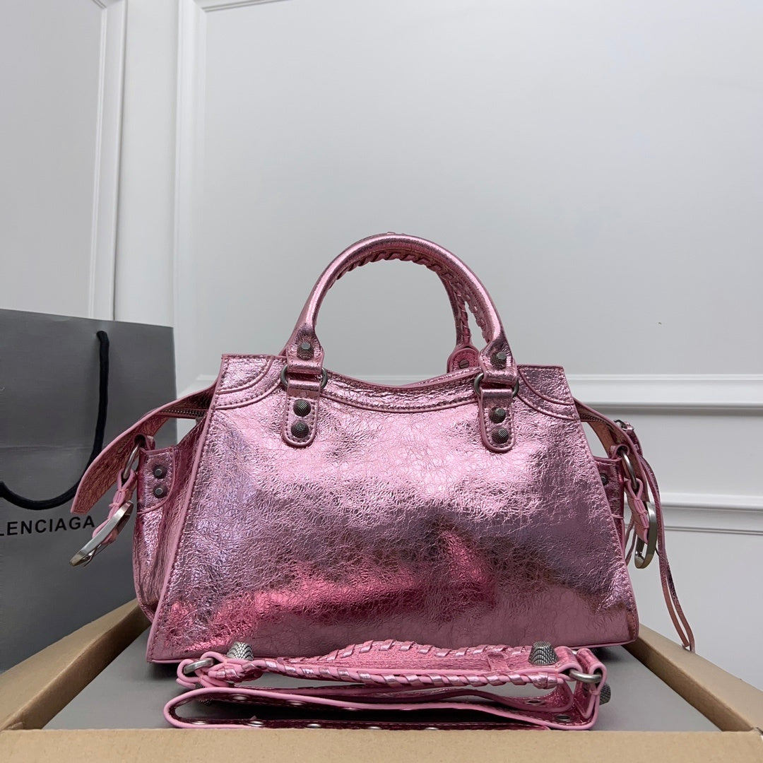 new-luxury-designer-bags-nm24274