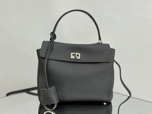 new-designer-premium-bags-nm24563