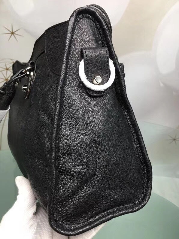 new-luxury-designer-bags-nm24459