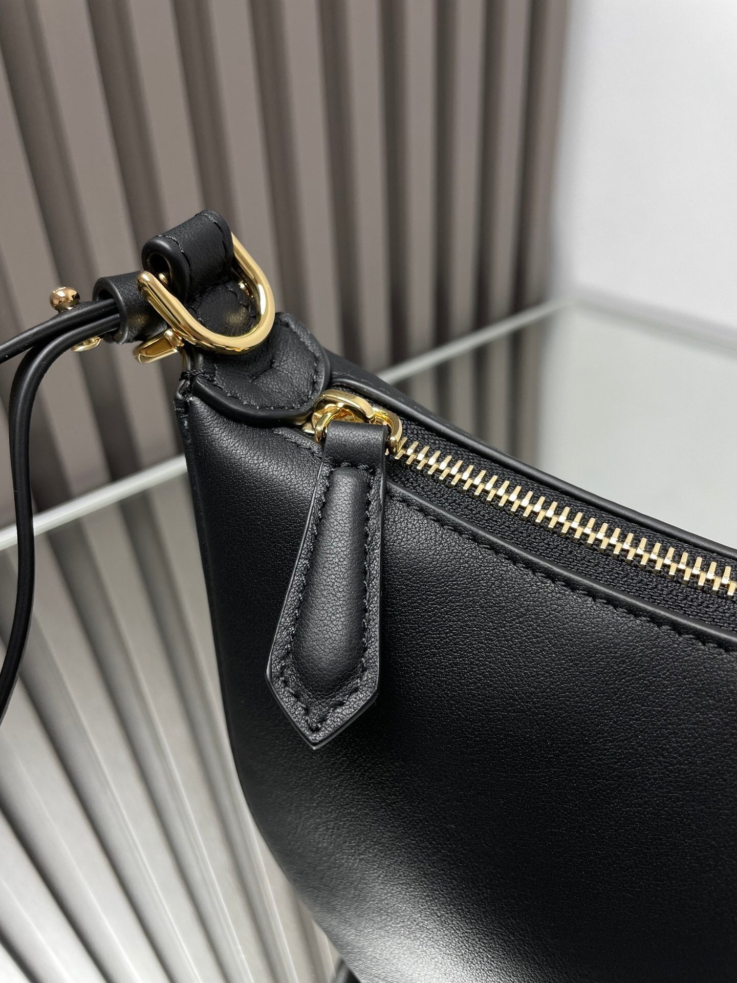 Dragons Bags - DESIGNER BAGS FOR WOMEN - AFFORDABLE LUXURY BAGS - 19159