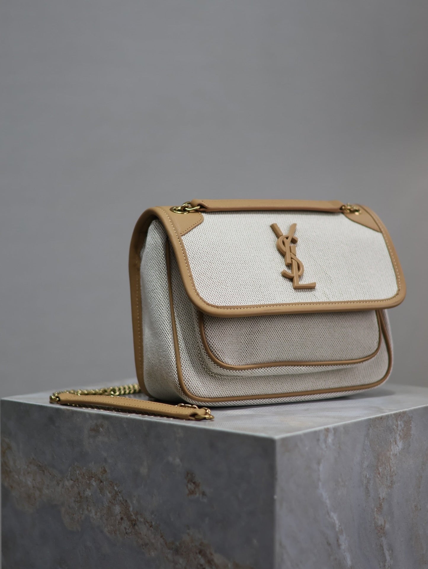 Dragons Bags - Best High-End Brands in One Place - AFFORDABLE LUXURY BAGS - 6001