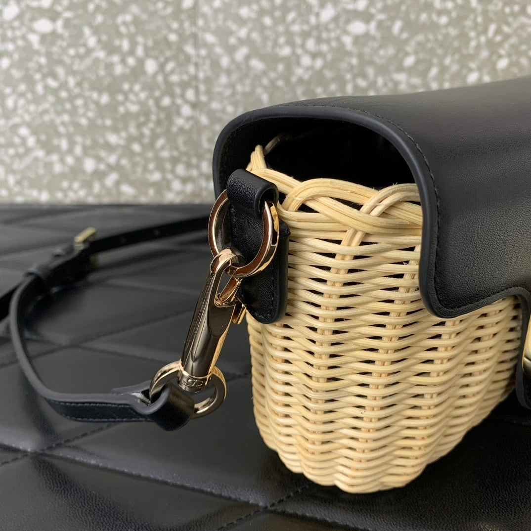 Dragons Bags - DESIGNER BAGS FOR WOMEN - AFFORDABLE LUXURY BAGS - 5528