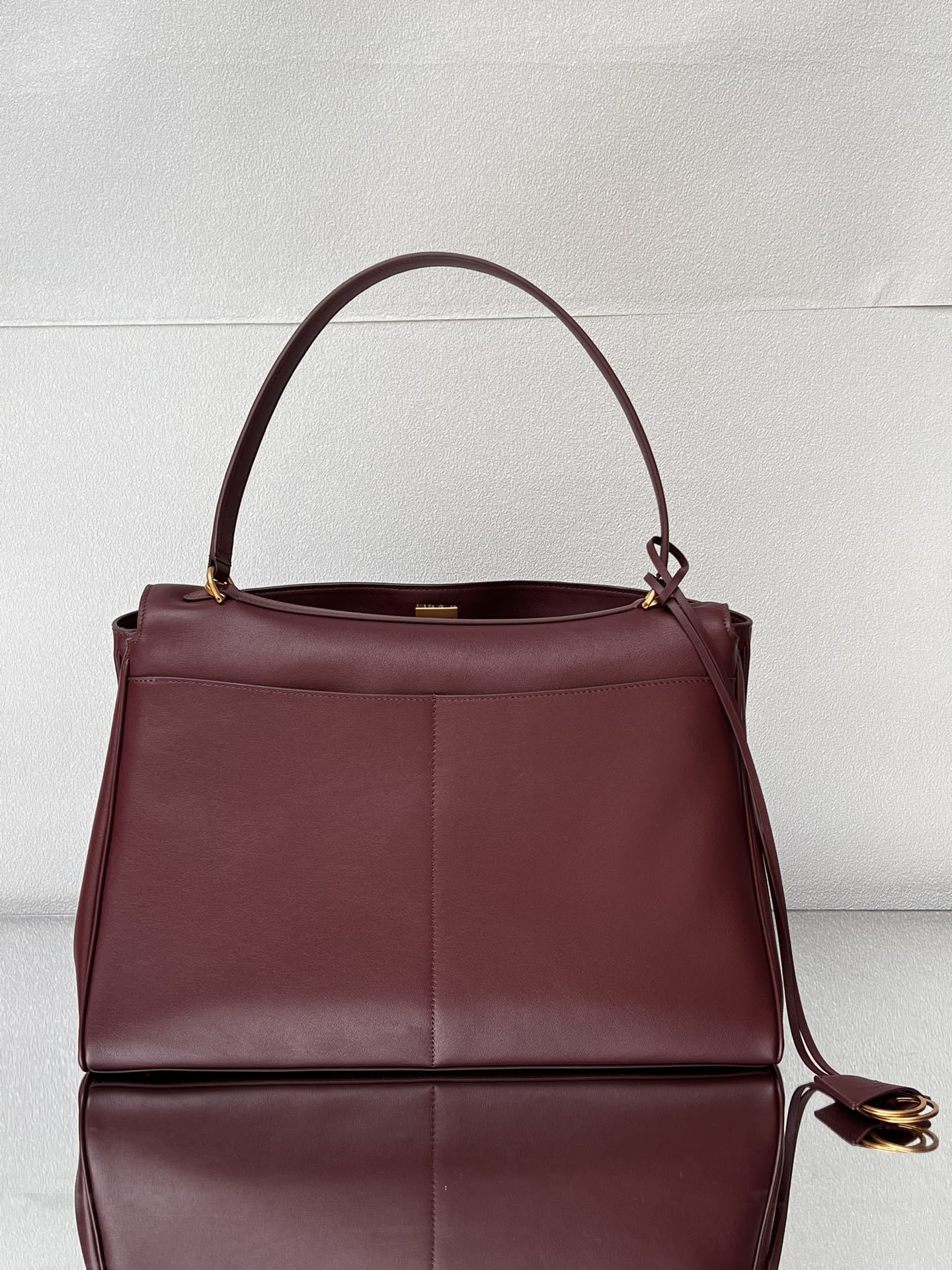 new-luxury-designer-bags-nm24557