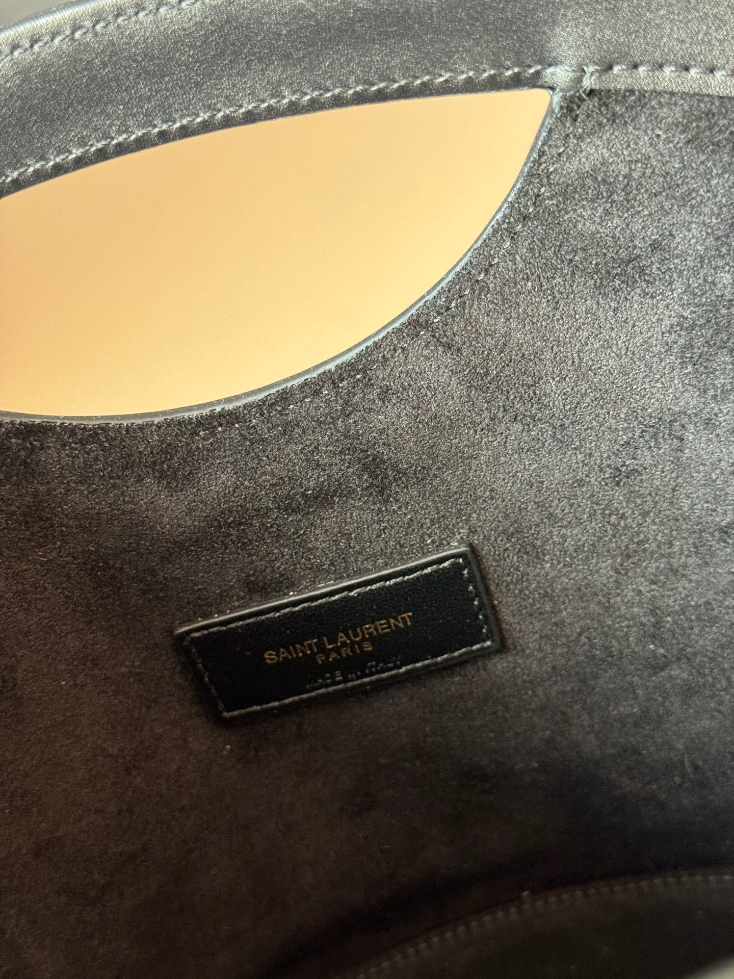 Dragons Bags - Best High-End Brands in One Place - AFFORDABLE LUXURY BAGS - 6013