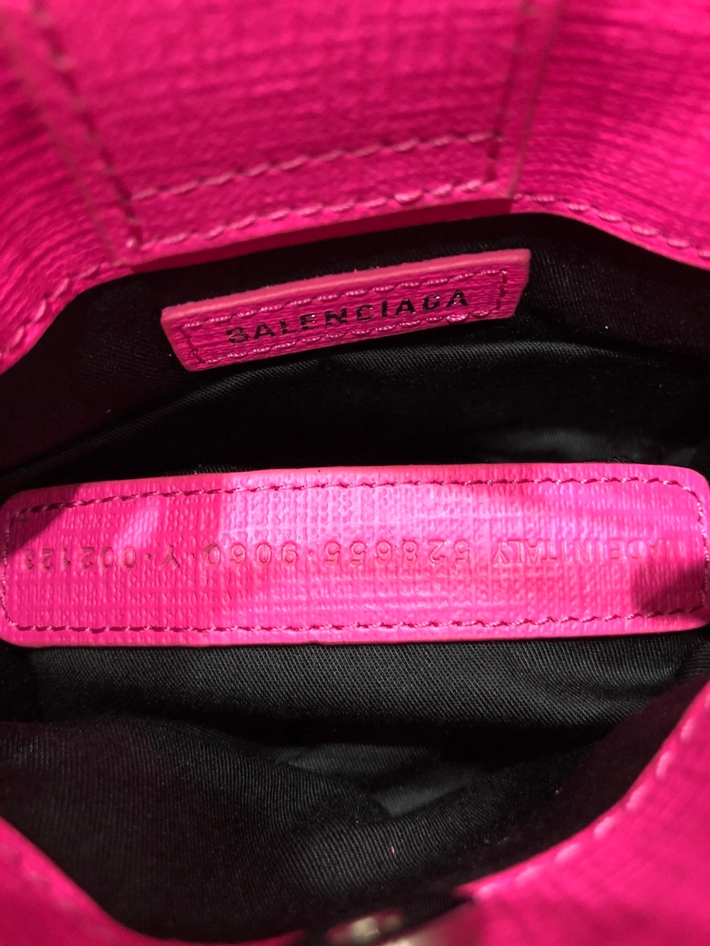 new-luxury-designer-bags-nm24176