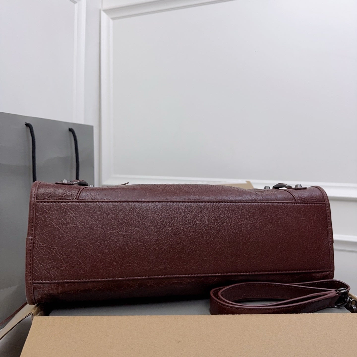 new-designer-premium-bags-nm24004