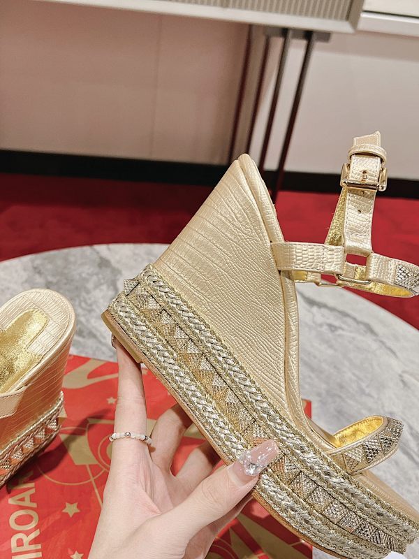 new-luxury-designer-bags-nm22577