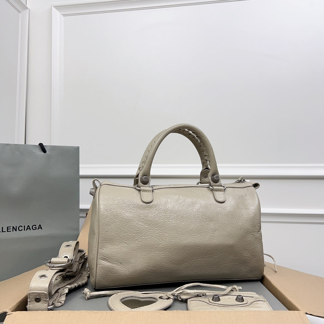 new-elite-designer-bags-nm24300