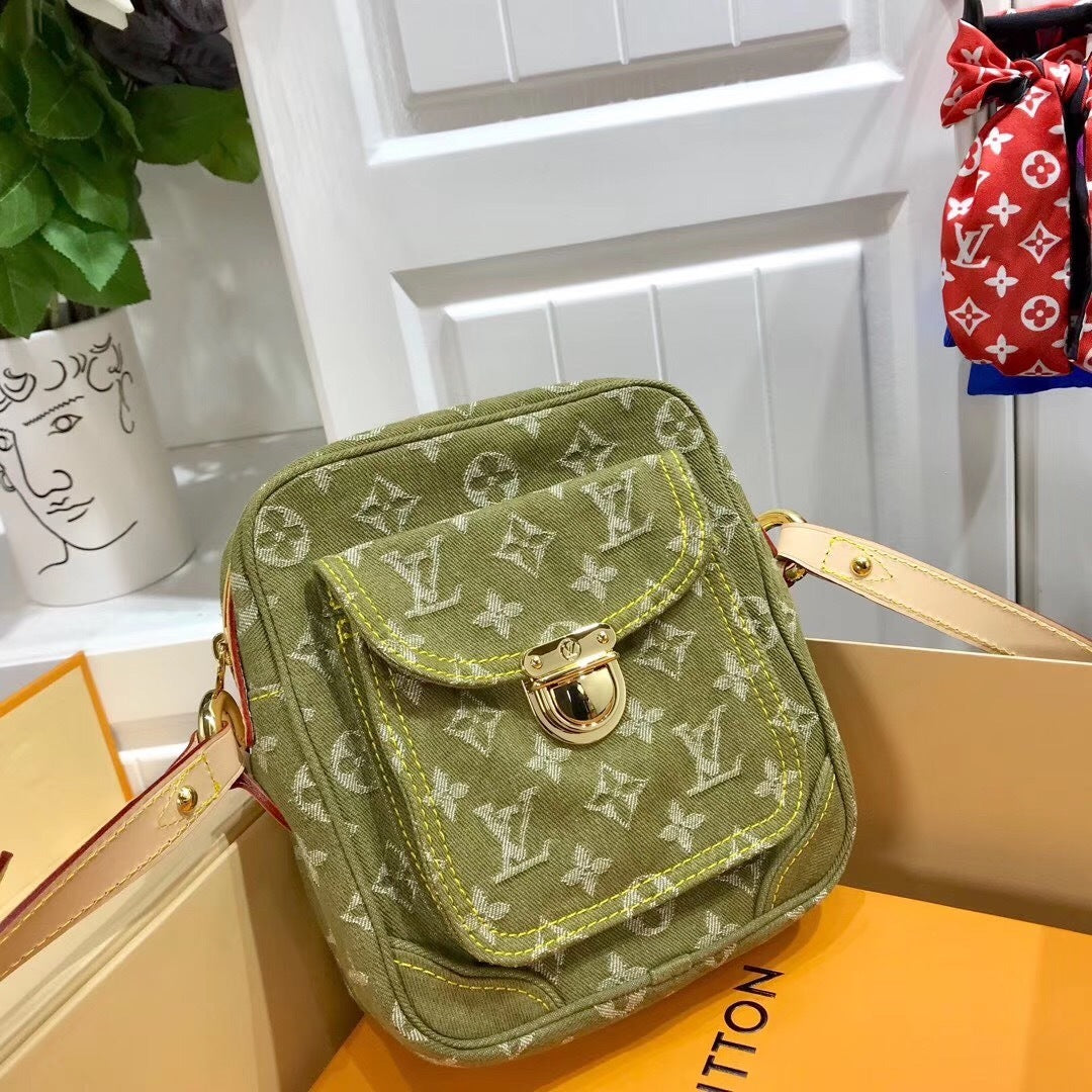 Dragons Bags - Best High-End Brands in One Place - AFFORDABLE LUXURY BAGS - 3801