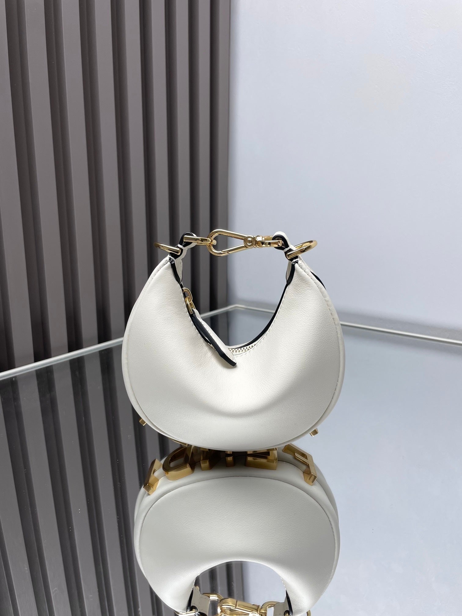 Dragons Bags - DESIGNER BAGS FOR WOMEN - AFFORDABLE LUXURY BAGS - 19151