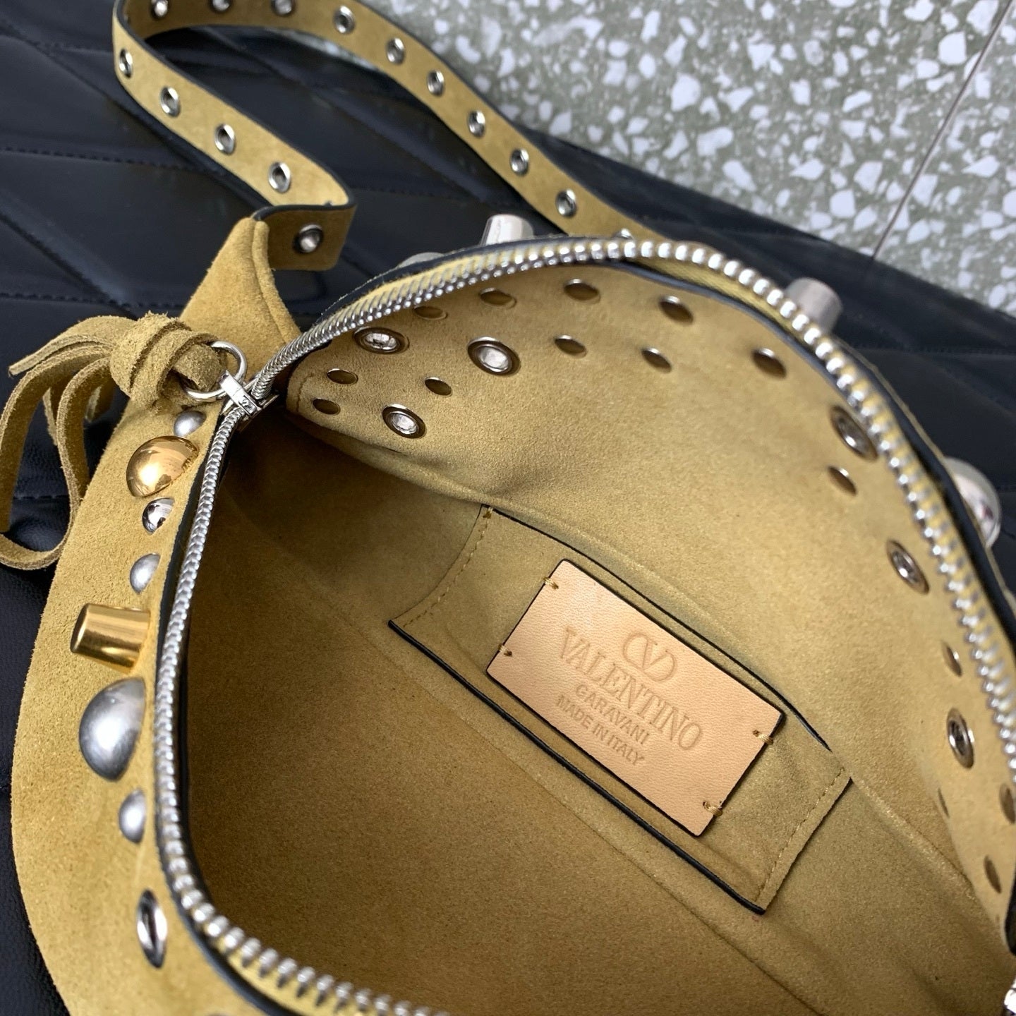 Dragons Bags - Best High-End Brands in One Place - AFFORDABLE LUXURY BAGS - 5489