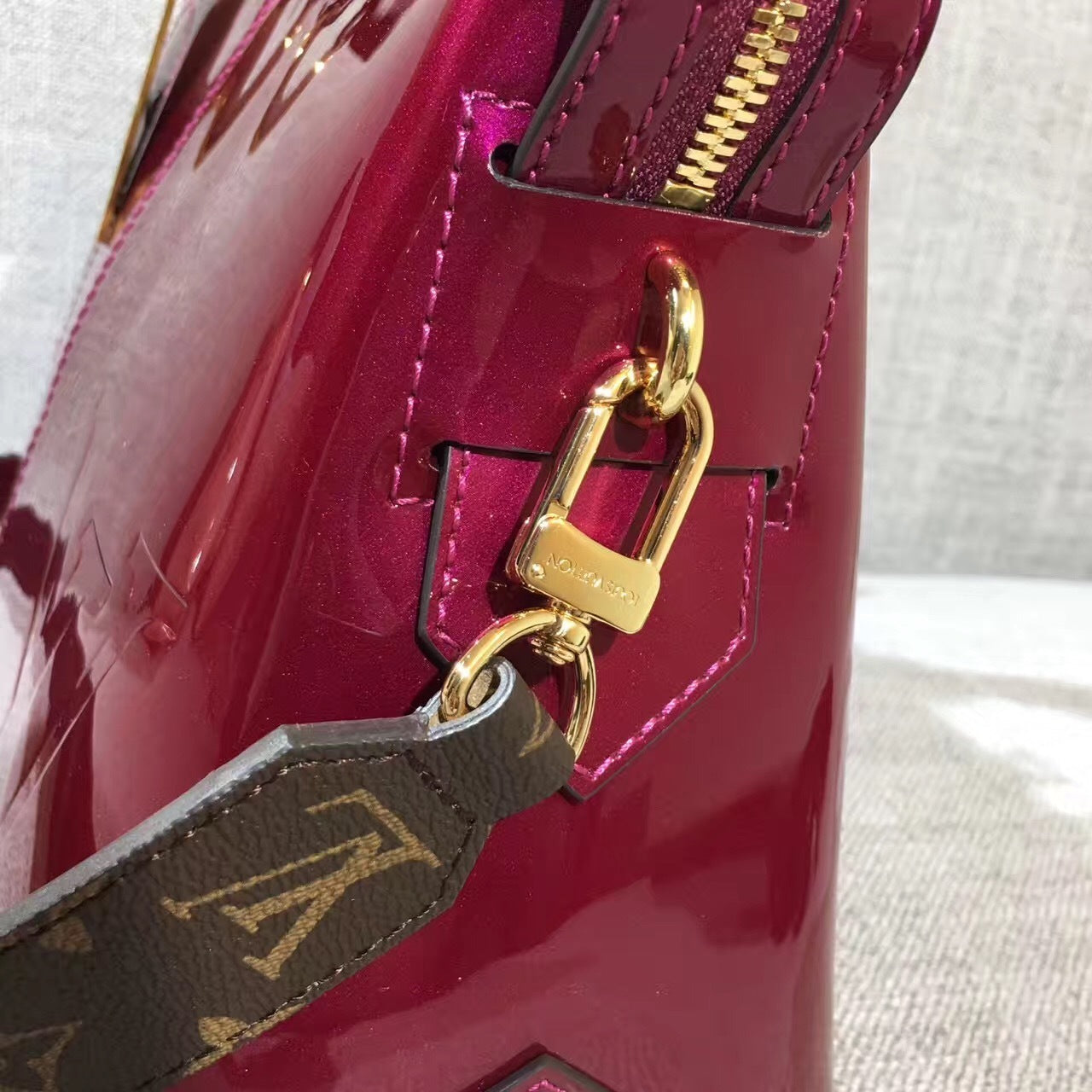 Dragons Bags - DESIGNER BAGS FOR WOMEN - AFFORDABLE LUXURY BAGS - 3476