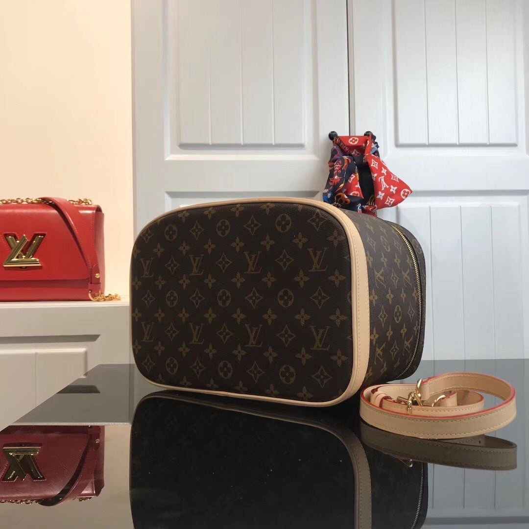 new-luxury-designer-bags-nm21810