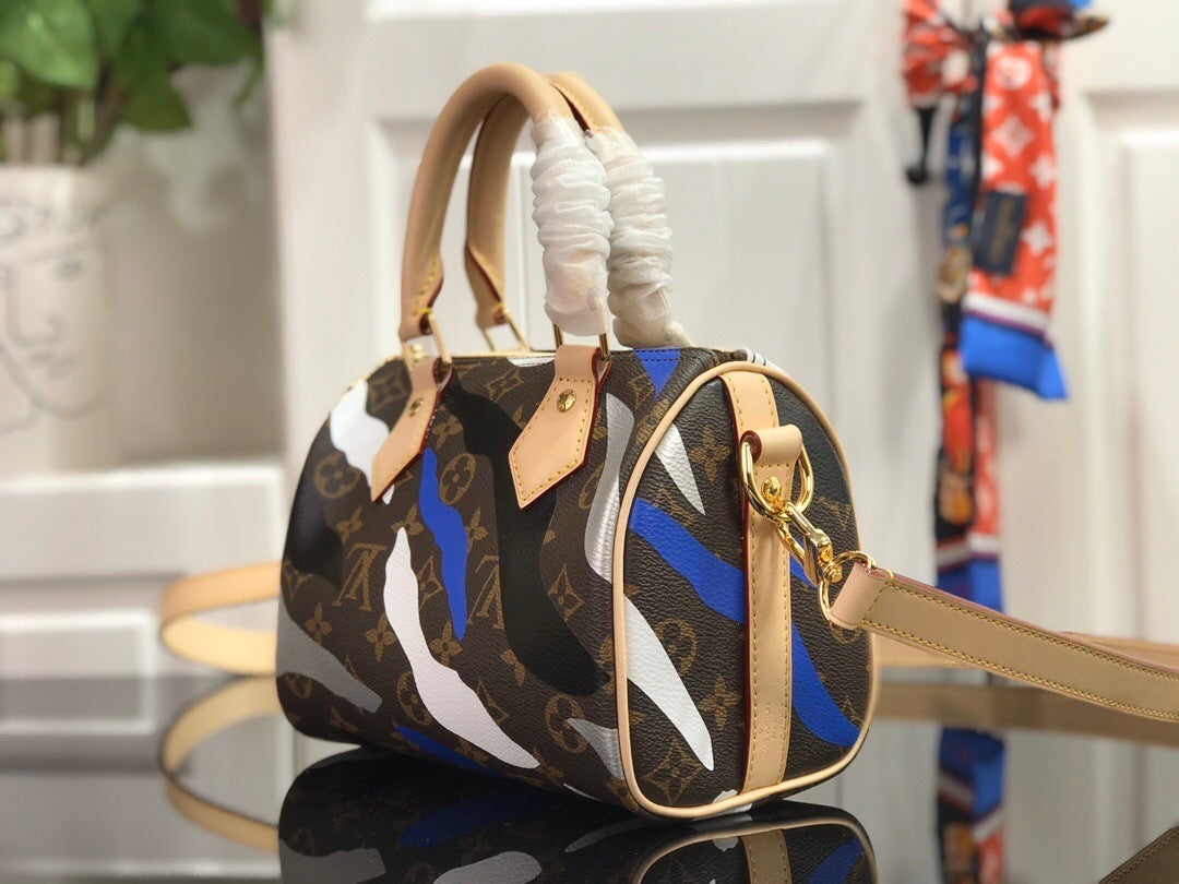 new-luxury-designer-bags-nm22010