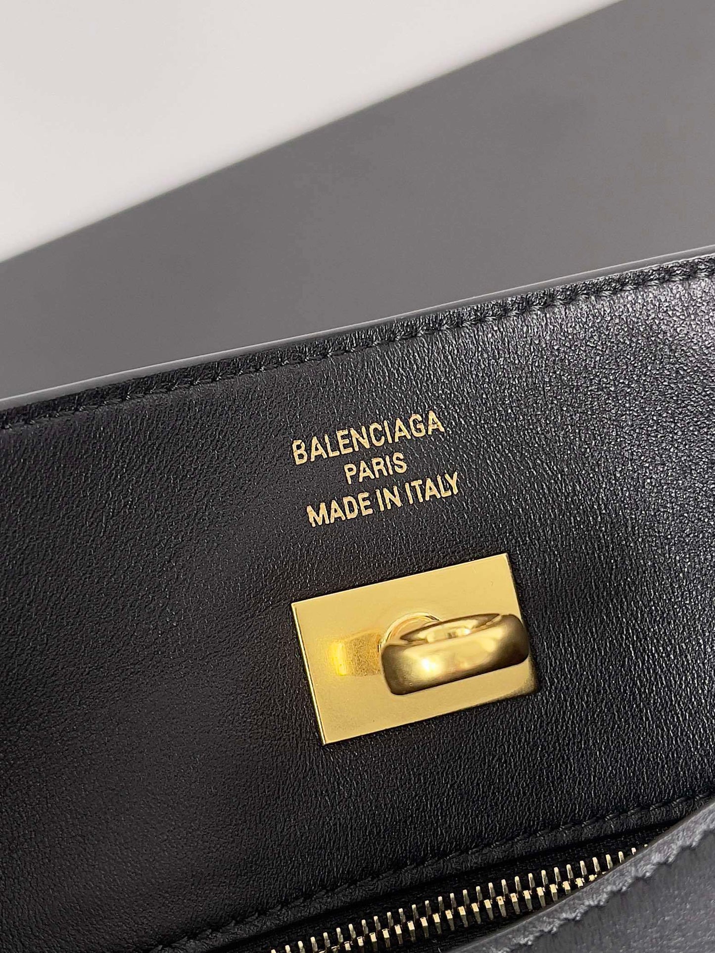 new-luxury-designer-bags-nm24354