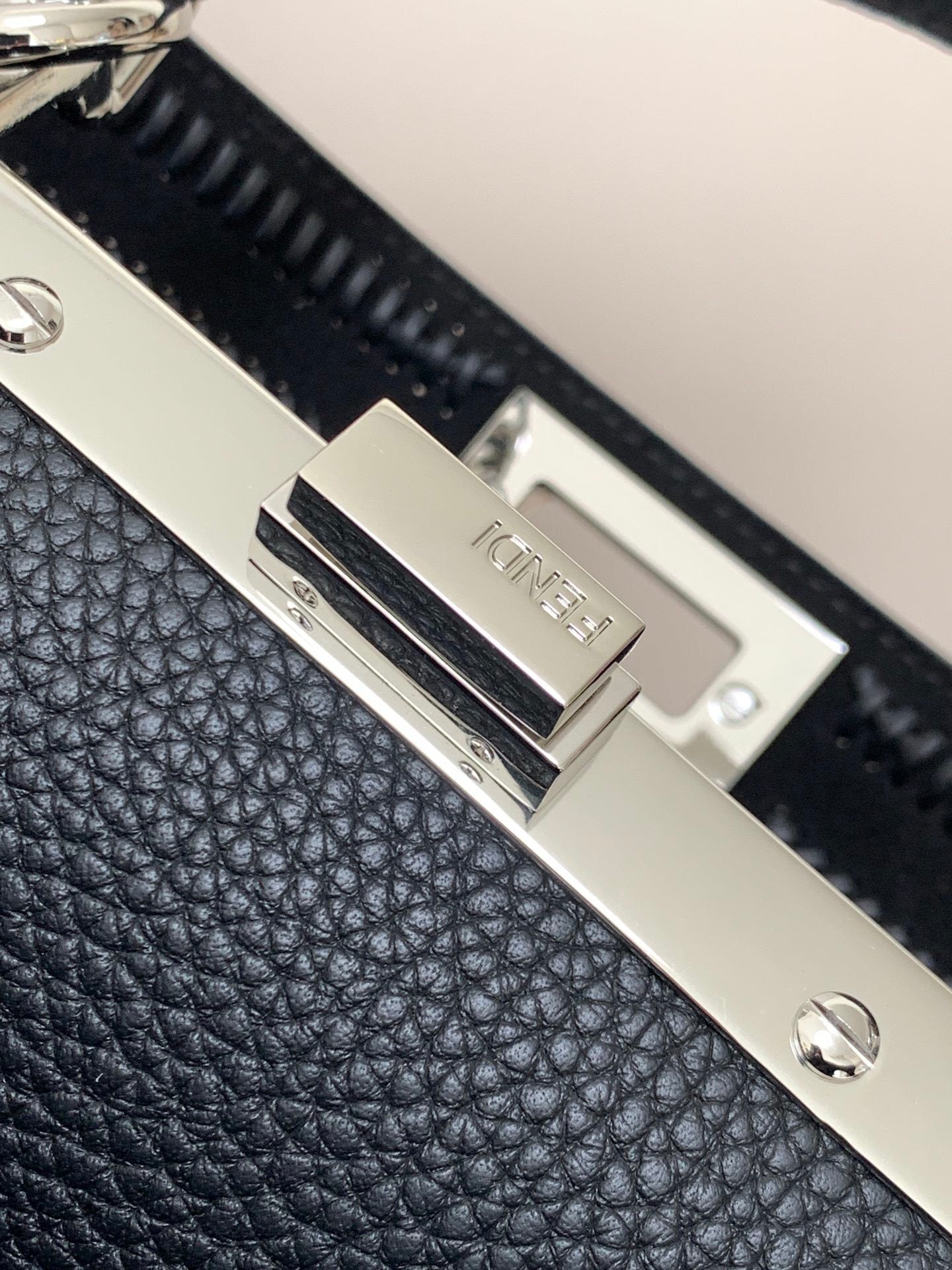 Dragons Bags - Best High-End Brands in One Place - AFFORDABLE LUXURY BAGS - 19184