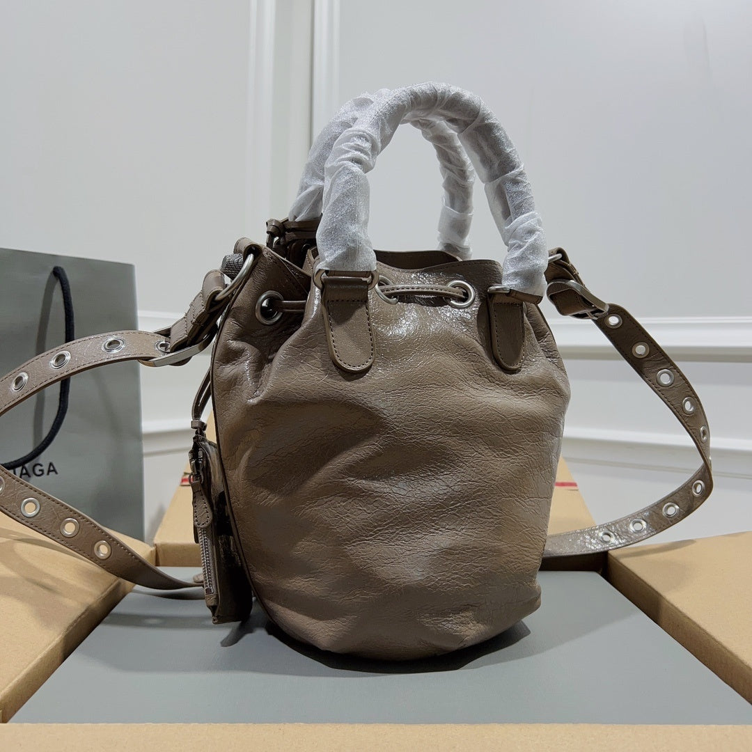 new-elite-designer-bags-nm24235