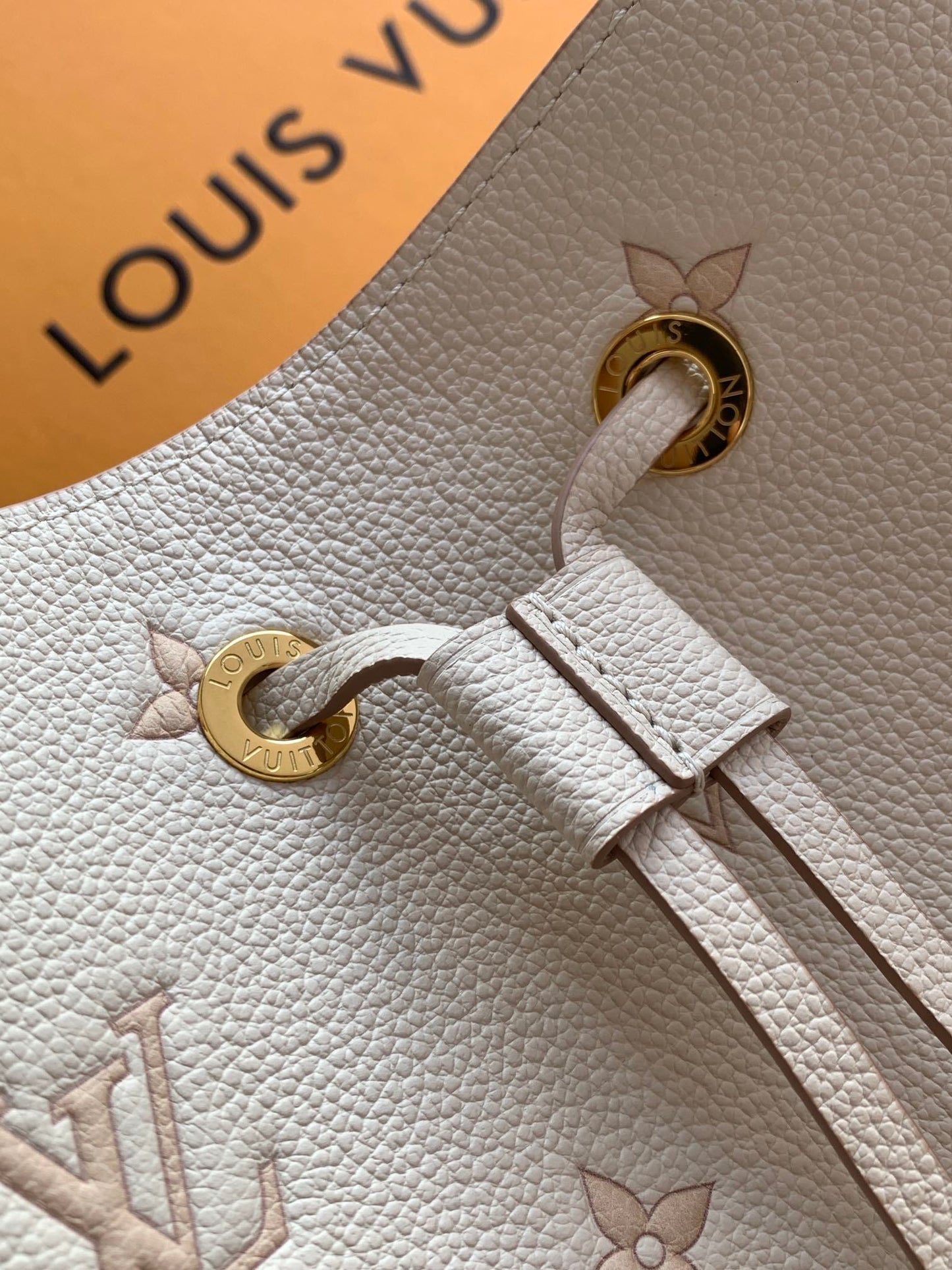 Dragons Bags - Premium Luxury Goods and Accessories - AFFORDABLE LUXURY BAGS - 3422